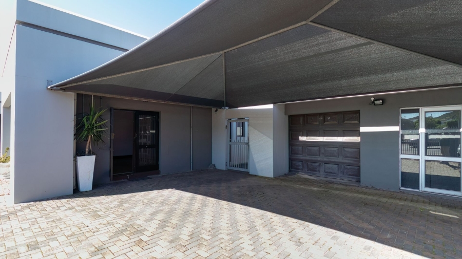 Commercial Property for Sale in Saldanha Western Cape